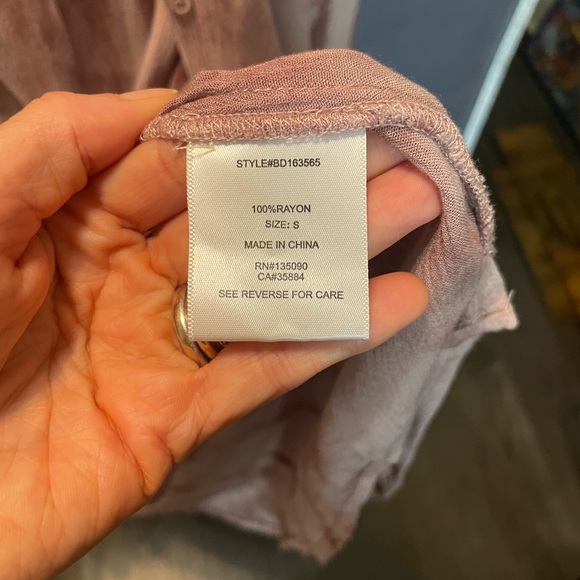 Black Swan size 8 shirt dress EUC worn once. Dusty Rose  smoke free and pockets - Picture 10 of 10